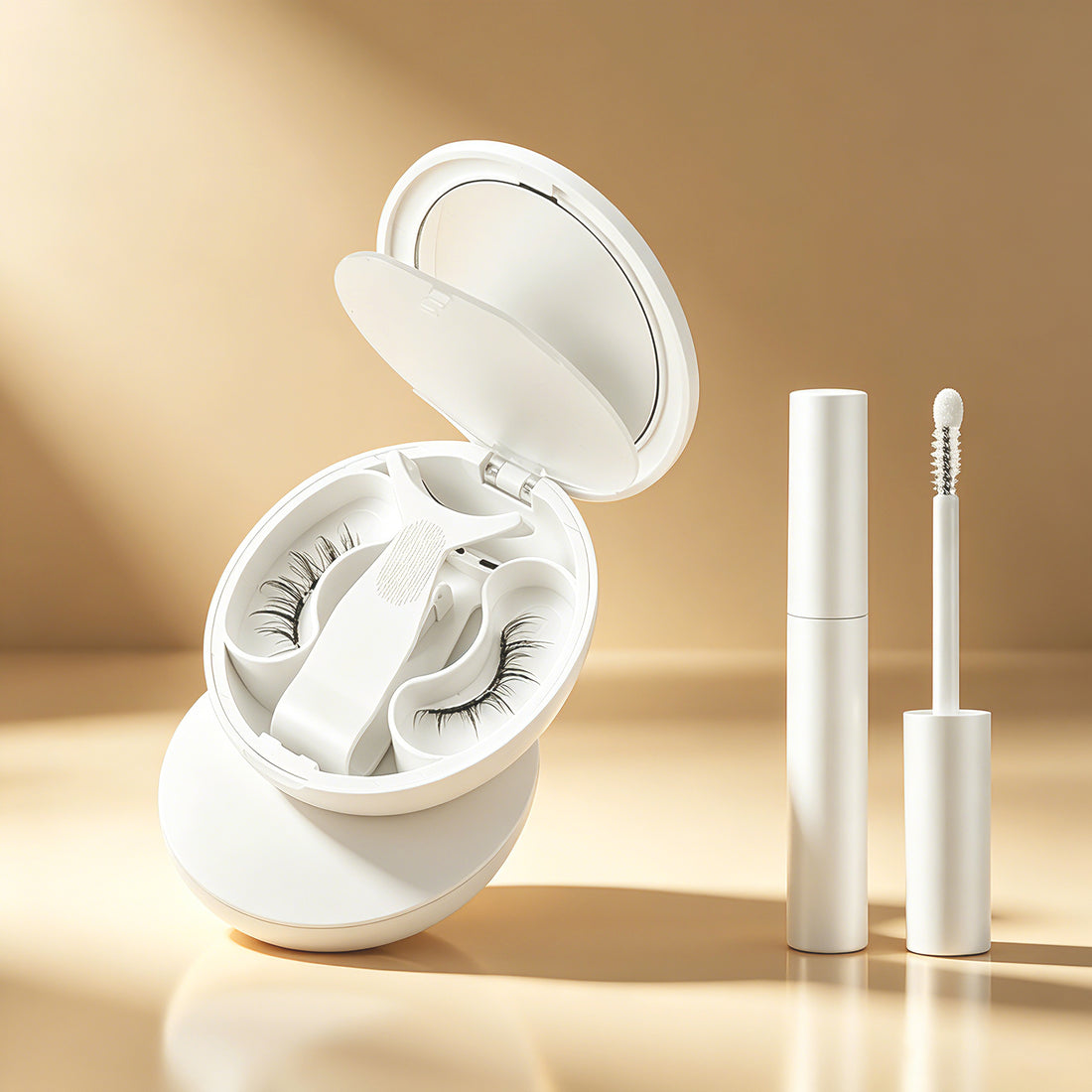 Iris Black magnetic lashes with storage case